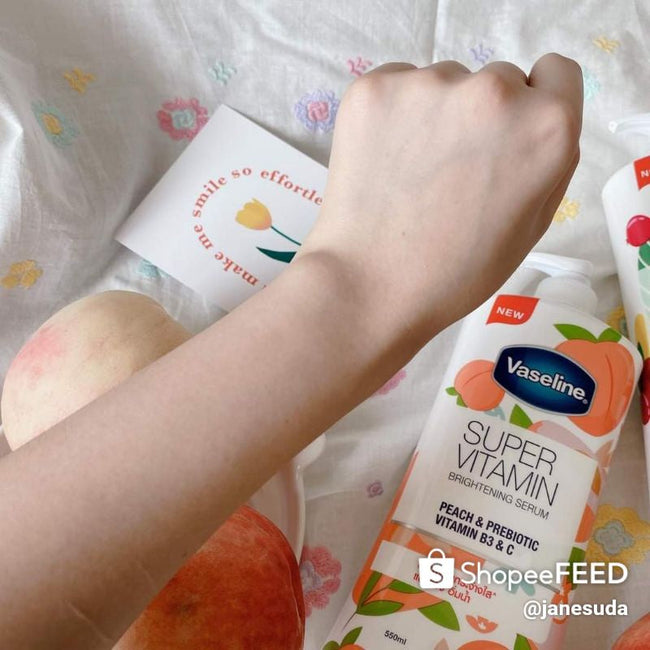 Vaseline Supervitamin Peach & Prebiotic Vitamin B3 & C  brightening SERUM    (360ml) Main Image