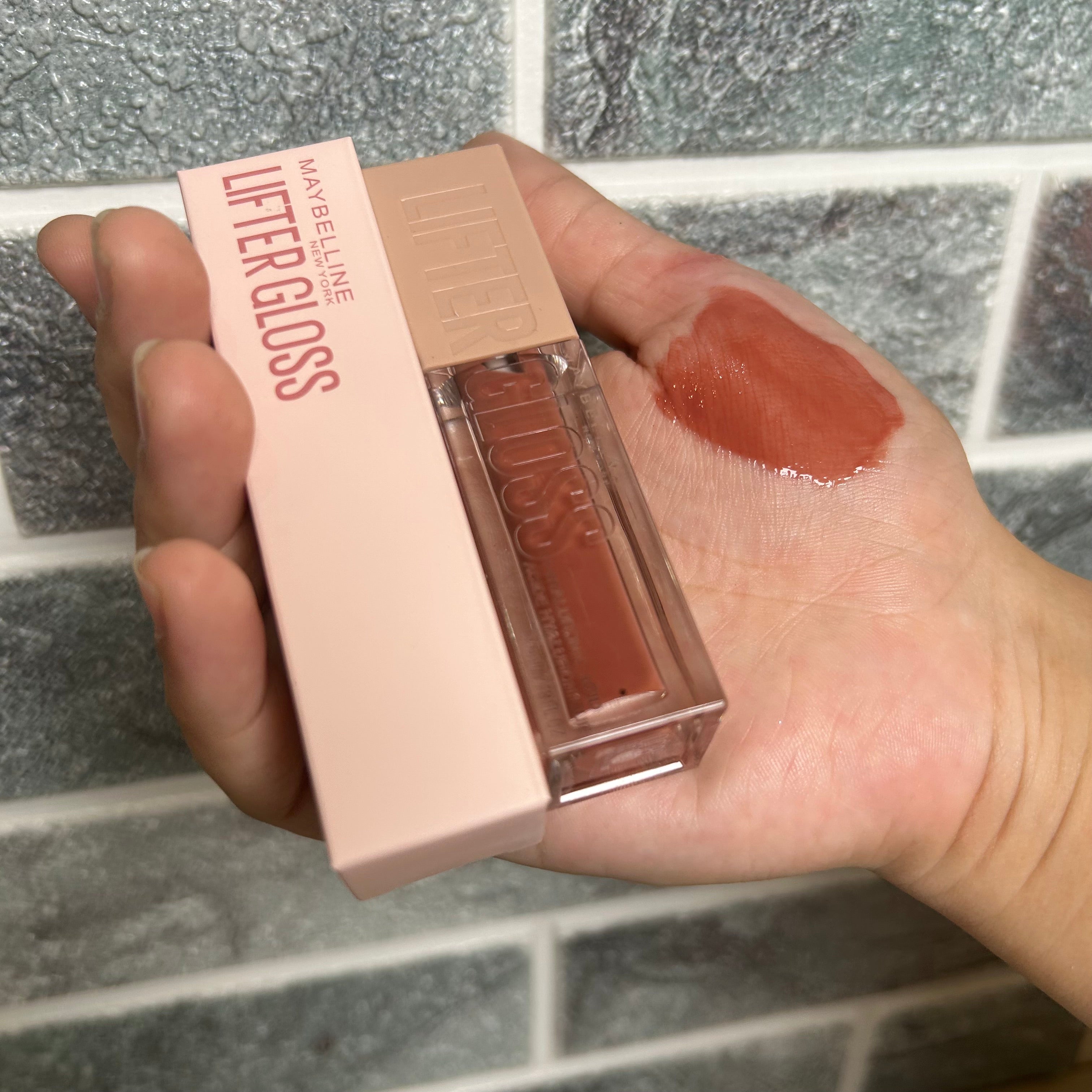 Maybelline New York Lifter Gloss
