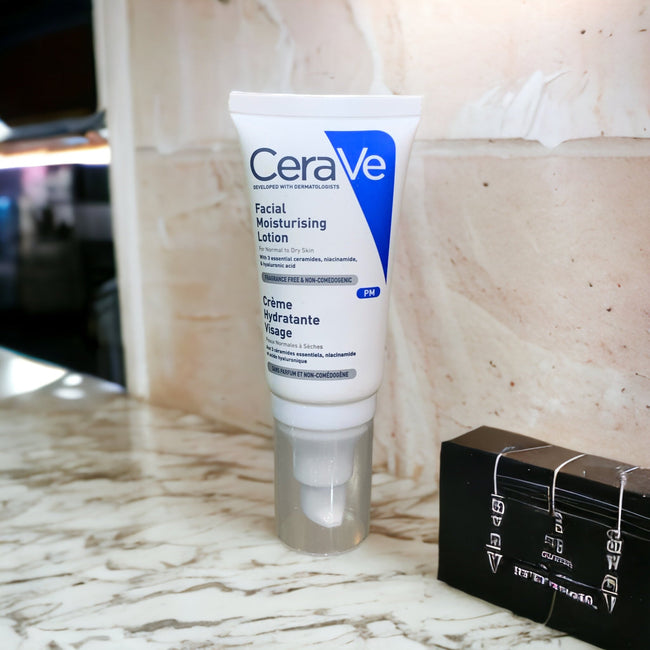 CeraVe  Facial Moisturising Lotion long tube Hover Image