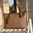 COACH Bag - Gallery Tote Bag In Signature Canvas- Brown