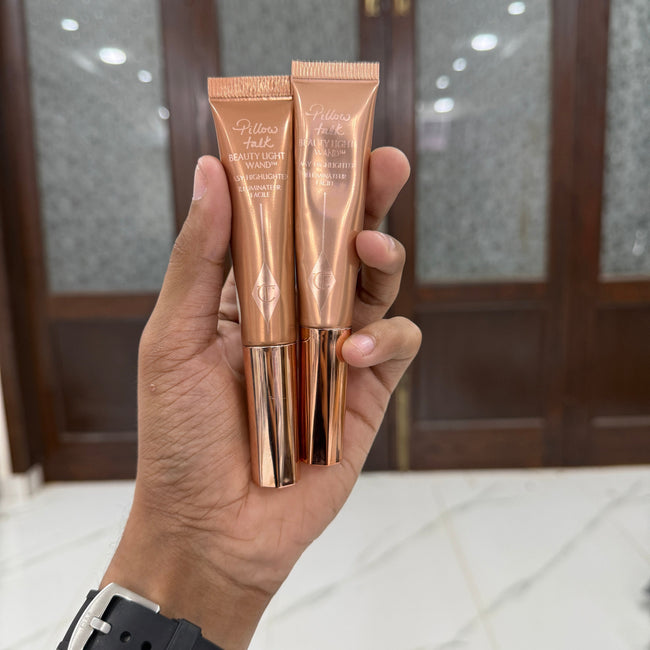 Charlotte Tilbury Pillow Talk Beauty Light Wand Highlighter Main Image