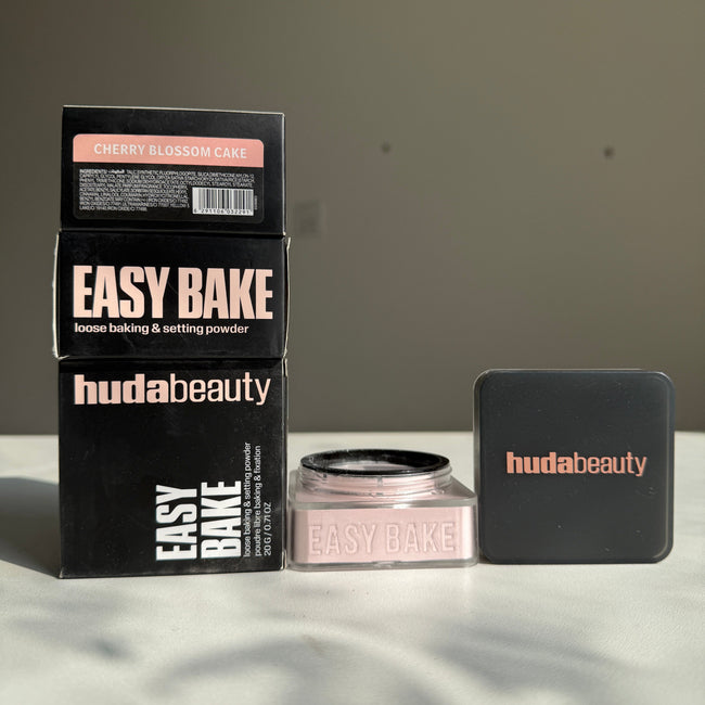 Huda Beauty - Easy Bake Loose Baking & Setting Powder - CHERRY BLOSSOM Main Image