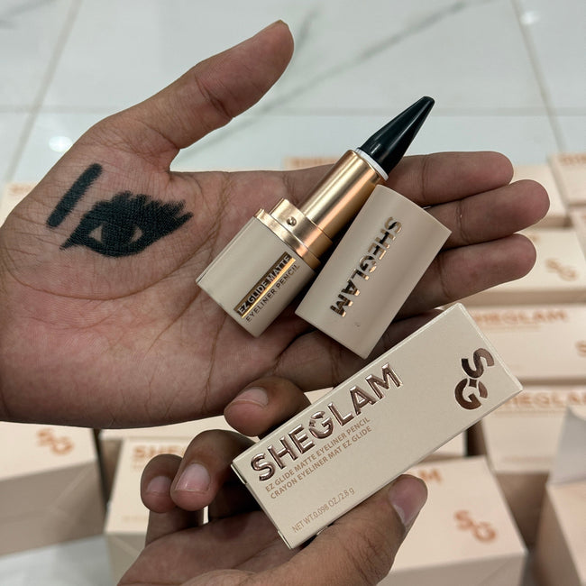 SHEGLAM EZ Glide Matte Eyeliner Pencil Highly Pigmented Black Smoky Eyes Main Image