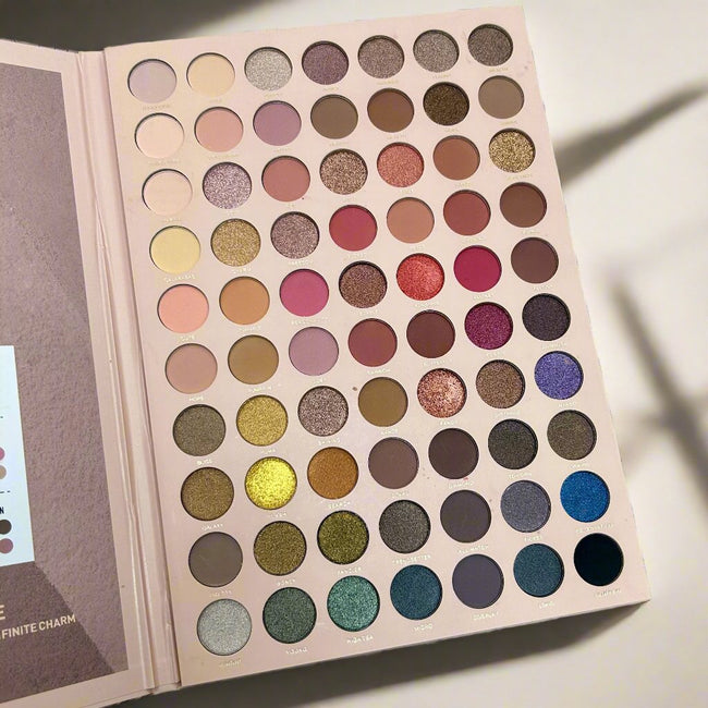SUPER NUDE 70 Color Eyeshadow Palette Main Image