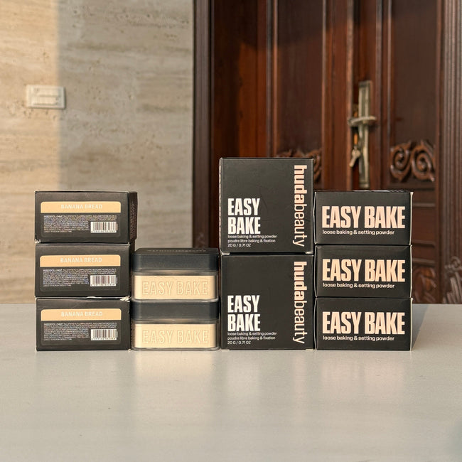 Huda Beauty Easy Bake Loose Baking & Setting Powder(Banana Bread) Hover Image