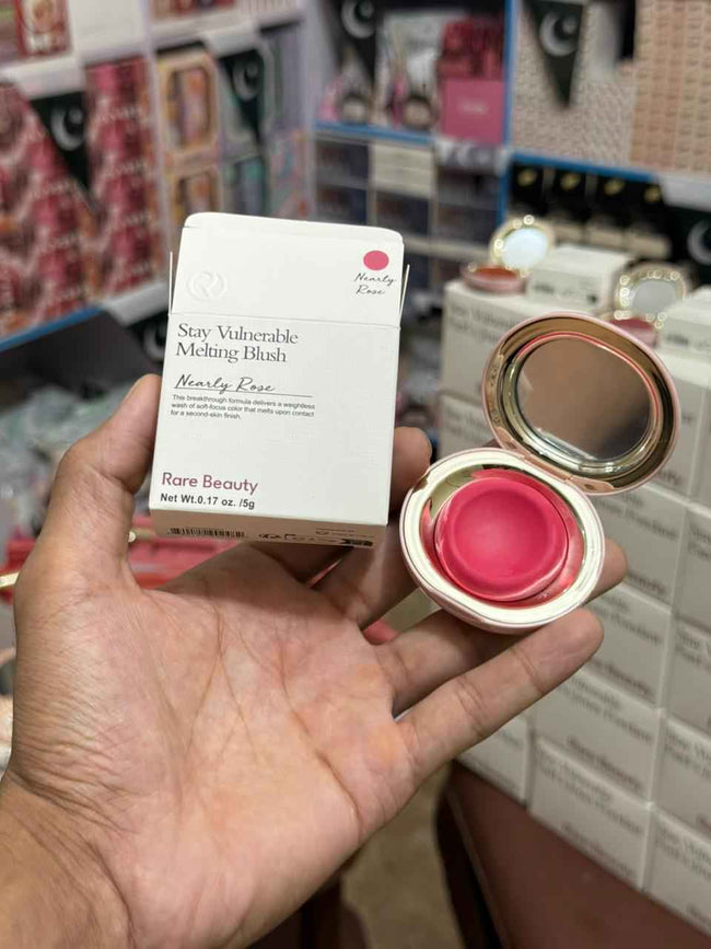 Rare Beauty - Stay Melting Vulnerable Melting Blush Main Image