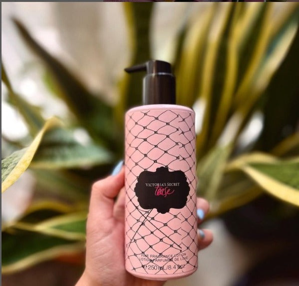 Victoria Secret Tease Fragrance Lotion 250ml Hover Image