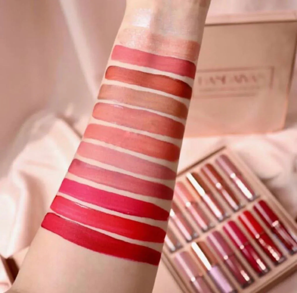 MOCALLURE  LOVE LIP SET LIP GLOSSES 