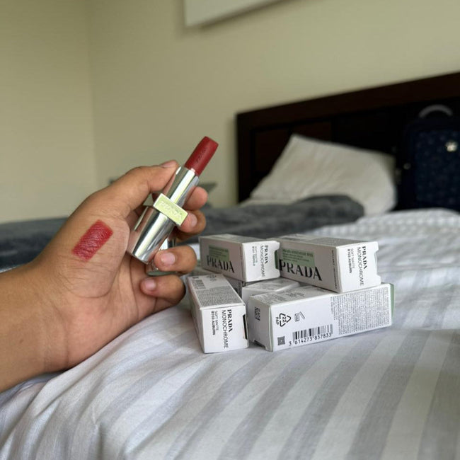 PRADA HYPER MATE LIPSTICK Hover Image