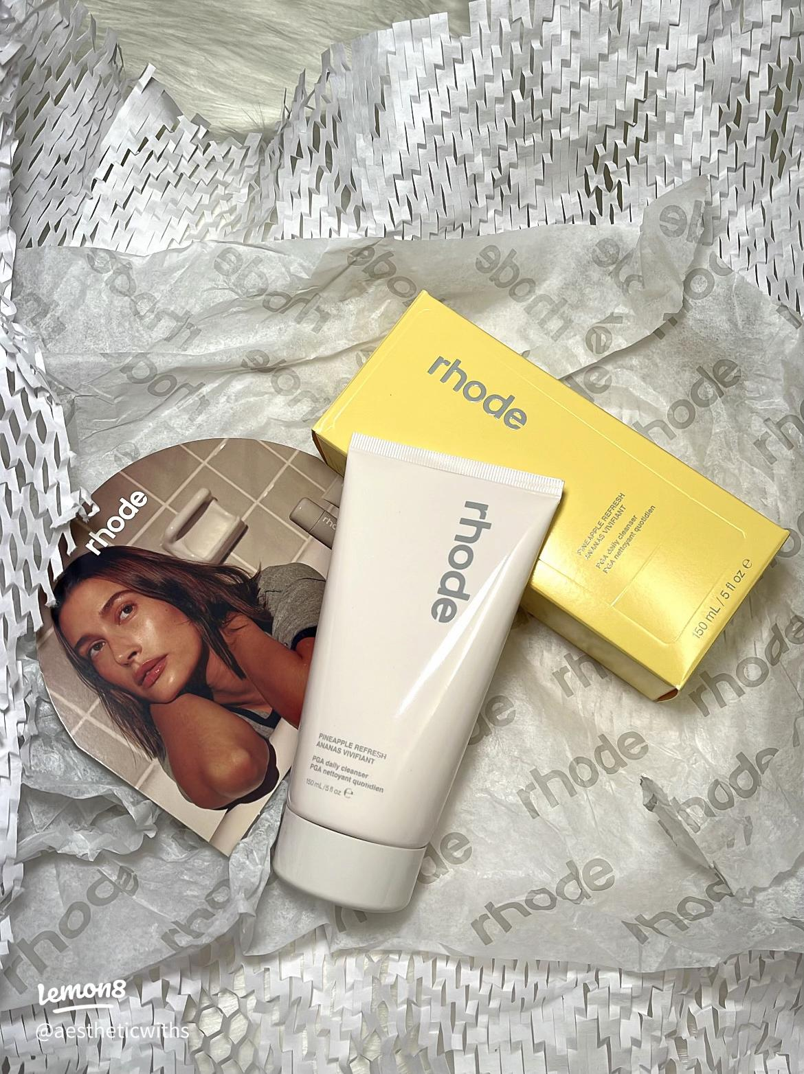 Rhode Skin Pineapple Refresh (facewash)