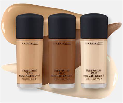 MAC Studio Fix Foundation SPF 15 Hover Image