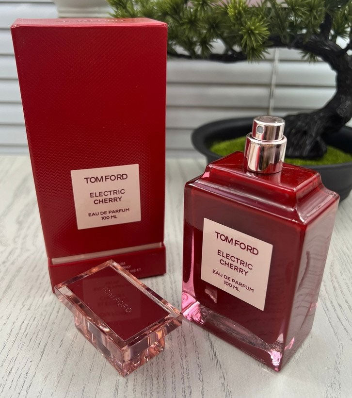 Tom Ford Electric Cherry Perfume For Men And Women